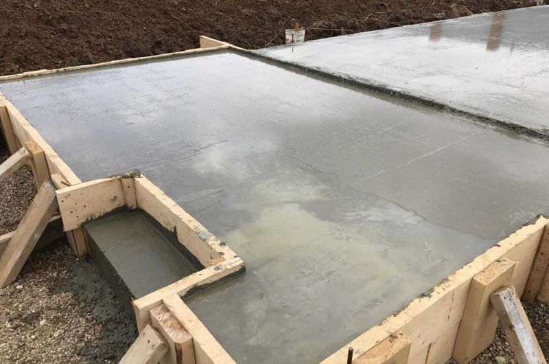 Залить фундамент в Киеве под заказ