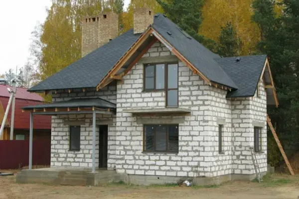Будівництво приватних будинків у Києві під ключ